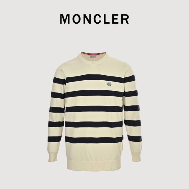 Moncler 蒙口 胸前经典logo 针织圆领条纹毛衣 天冷叠穿作为内搭也非常好看 胸口高密度logo刺绣，吊牌辅料原版定制。采用纯棉纱线混纺羊毛，纯棉亲肤舒