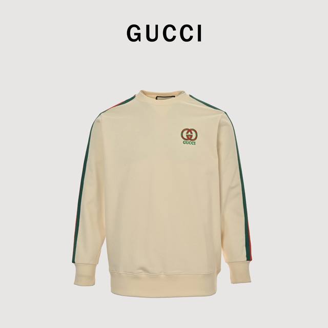 Gucci 古驰 24Ss 侧边织带 圆领卫衣 420克重纯棉面料毛圈底定制32支2*2螺纹 成衣两遍水洗处理 面料舒适亲肤无异感 定制定染面料 纺织密度高 垂