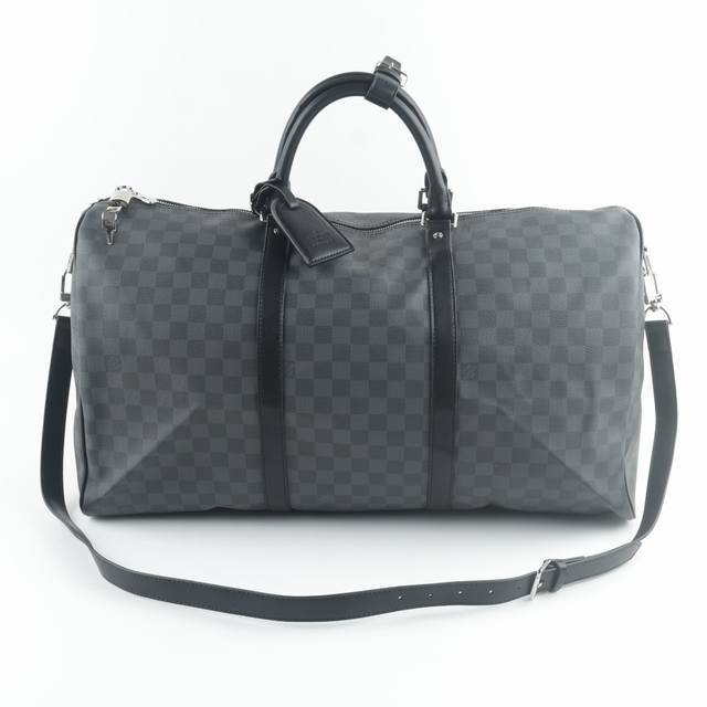 Louis Vuitton Lv Keepall Bandoulière 55棋盘格手提单肩斜挎旅行包旅行袋n41413 官网在售价p20,400Rmb，这款以