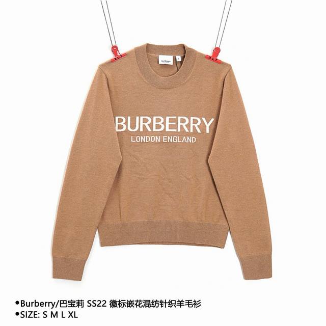 Burberry 巴宝莉 Ss22 徽标嵌花混纺针织羊毛衫 Size：S M L Xl 颜色：驼色 穿着方式：圆领 面料：羊毛 男女同款 款式编号：Xlt7 2