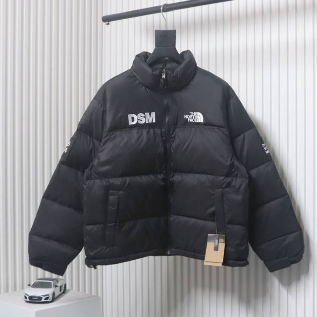 The North Face北面dsm联名羽绒服 秋冬最新 男女同款标志性刺绣logo装饰休闲百搭羽绒外套！贸易公司渠道稀出，同步官网发售，代购价格10866R