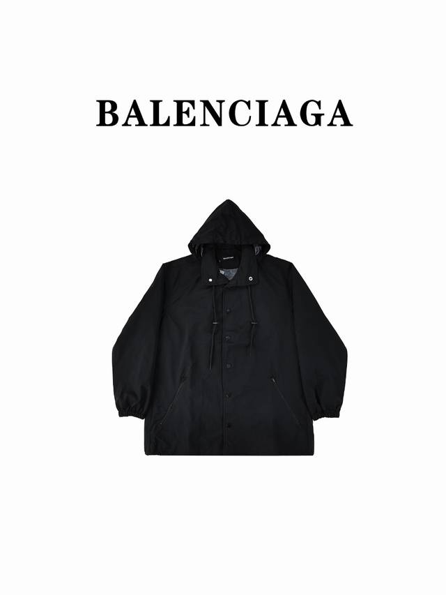 Balenciaga 巴黎世家 Blcg 24Ss 后背logo字母防水冲锋衣夹克 目前能够遇到的冲锋衣外套系列当中品质与款式最好的 也是配色最独特的 功能性及