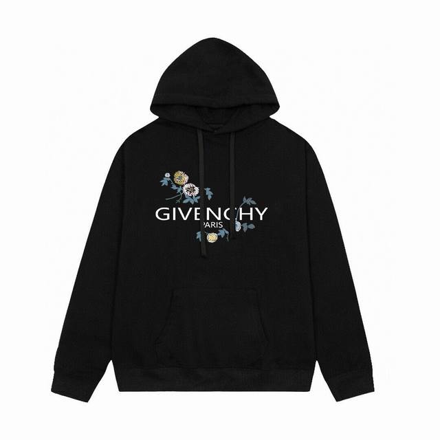 Givenchy 纪梵希新款花卉字母连帽卫衣！简单的设计看起来特别大方！版型剪裁特别有讲究！上身很洋气显瘦内搭外穿都看高密针织设计，平整简约！亲肤透爽！高克重面