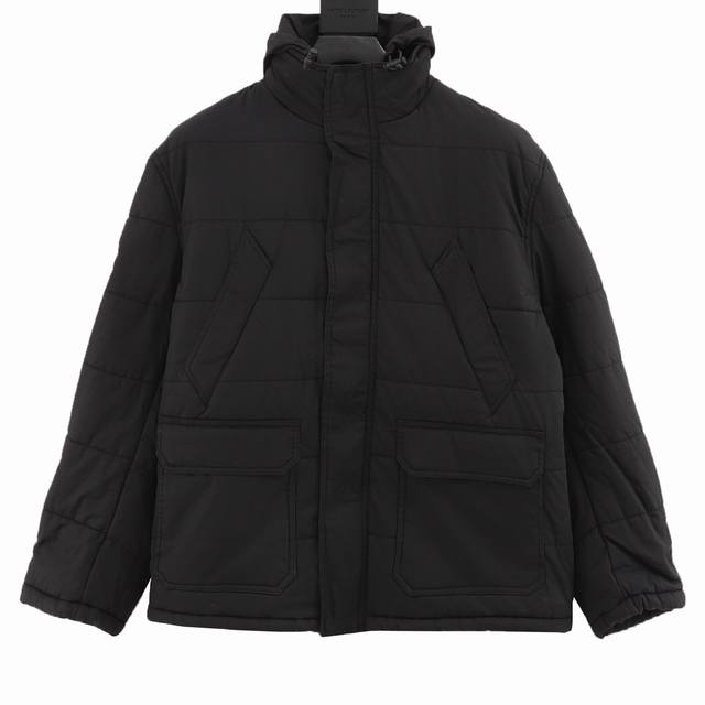 Balenciaga巴黎世家blcg 衍缝隐藏帽薄羽绒服外套 面料采用100%纯棉，内部填充，两层面料中间一层棉，通过机器按照预定的型进行绗缝工艺而成，中式领，