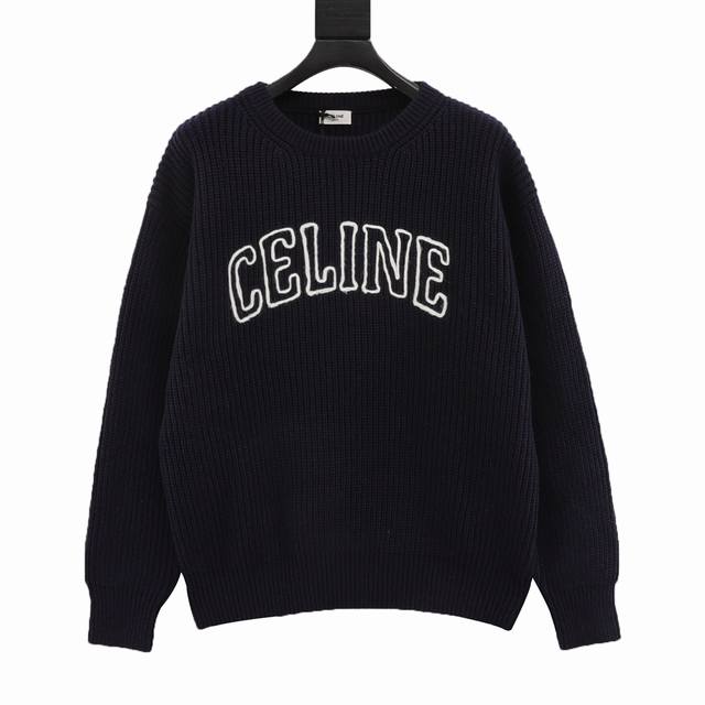 Celine 赛琳 24Fw 镂空字母毛衣 原版购入，慵懒宽大版型，全羊毛材质良心用料，藏青色定纺纱线，提升客户体验感，单件重量1Kg，元宝针针法，厚实蓬松，胸