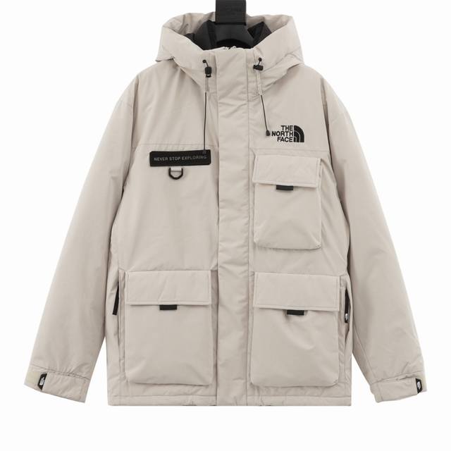 The North Face Tnf 北面 多口袋工装连帽羽绒服 填充国标80白鹅绒 进口日本百灵达重工刺绣 采用air Eco梭织面料 防水抗静电 原厂ykk