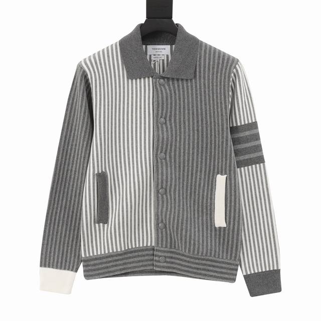 Thom Browne Tb 汤姆布朗 24Fw 条纹翻领夹克外套 本产品跟据原版采用100%新疆长绒棉，使用德国进口7.2超紧密度空气层提花针法编制而成，条纹