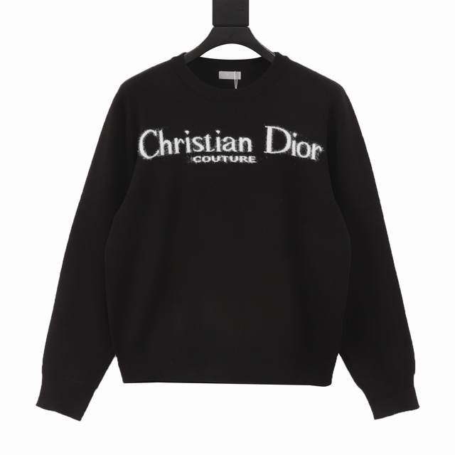 Dior 迪奥 24Fw Cd标语签名字母圆领毛衣 采用混纺材质面料，柔顺保暖，抗起球性能好，采用进口无缝电脑横机全卷边编织，单件机编时间超过90分钟，胚身+成