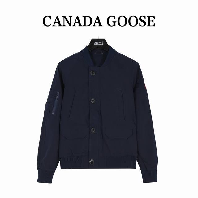 Canada Goose 加拿大鹅 袖子章仔贴饰飞行员夹克外套 清新的少年感穿搭get 加拿大鹅飞行员夹克 如果上班不能太随意，不如添加一点小心机均衡死板职业通