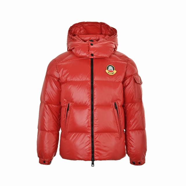 Moncler 蒙口 “House Of Genius天才之屋”连帽羽绒服 51款 這次house Of Genius的膠囊系列由highsnobiety的创辦