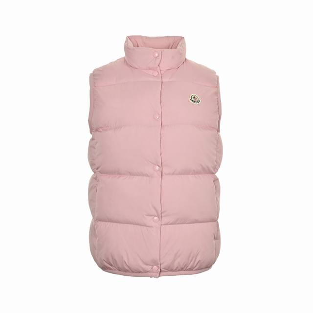 Moncler 蒙口 女款badia 马卡龙色系羽绒马甲 Badia羽绒马甲采用标志性闪亮漆面尼龙制成，经典长方格绗缝令其脱颖而出，漆面尼龙衬里填充95绒白鸭羽