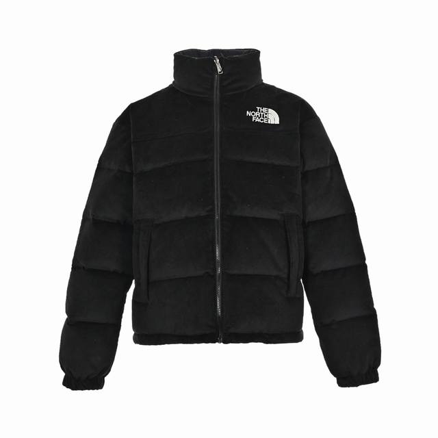 The North Face 北面 92'S限定款灯芯绒双面穿羽绒服 有备用防雨帽隐藏折叠在衣领内 灯芯绒一面前后胸采用刺绣logo 两只拉链口袋 黑色防泼水一