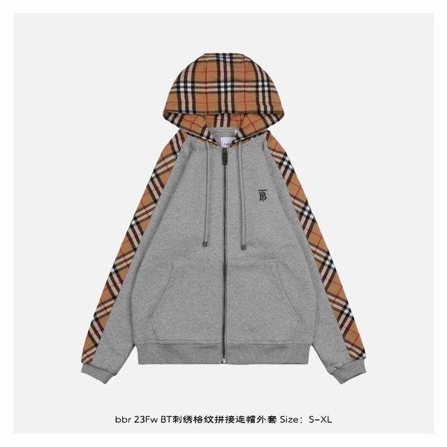 Burberry 博柏利 23Fw Bt刺绣格纹拼接连帽外套 采用客供原版面料，最小码都是一公斤多，将时尚与舒适性能都演绎到了极致，这是一款品质与经典并存的超气