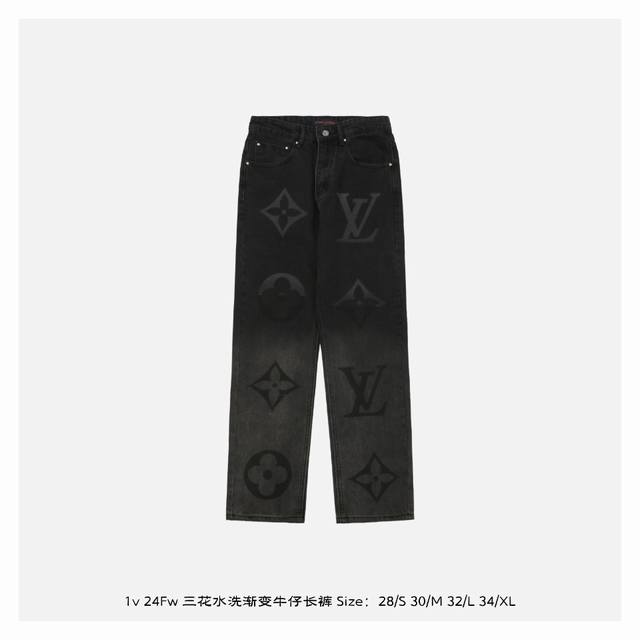 Lv 24Fw 三花水洗渐变牛仔长裤 Denim平织斜纹牛仔布面，面料吸汗透气，不紧绷，穿着舒适亲肤，由梭织工艺机织搭配水洗工艺成就自然的做旧质感，经过反复对比