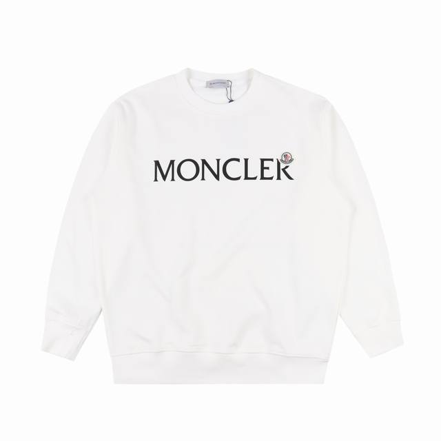 Moncler 蒙口mc 徽标字母印花圆领卫衣 420克重纯棉面料毛圈底定制32支2*2螺纹 成衣两遍水洗处理 面料舒适亲肤无异感 定制定染面料 纺织密度高 垂