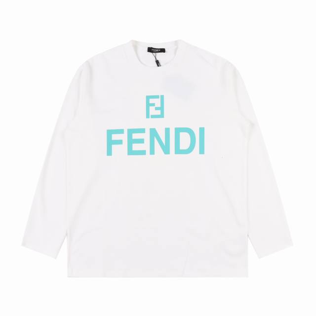 Fendi 芬迪 24Fw 后背小熊印花logo长袖t恤 面料采用高克重300G重精梳棉，定制1:1螺纹，面料舒适亲肤无异感， 定染面料，纺织密度高，垂感佳，不