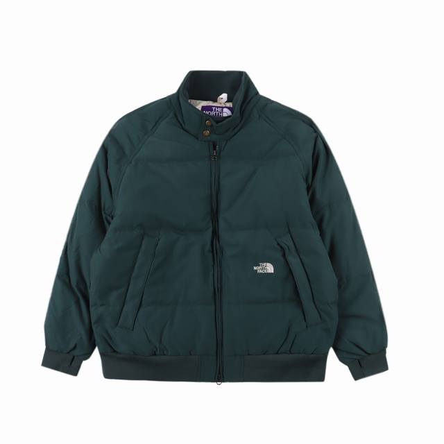 The North Face 北面tnf 23Fw 紫标立领羽绒服 -辅料独家定制，全身ykk拉链 -国标白鸭绒， 高蓬，轻松回弹 -做工经过专业质量过滤，杜绝