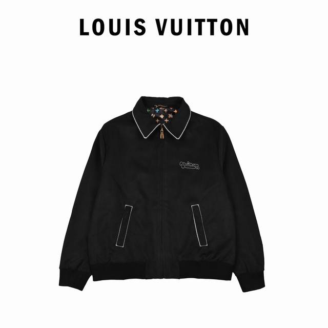 Louis Vuitton 路易威登 24Fw 刺绣缝线绒面飞行夹克外套 L. The Creator麂皮夹克本款夹克选用 Lwg 认证的柔软绒面羊皮革，为经典