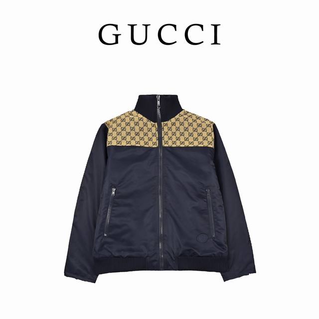 Gucci 古驰 新款拼色棉服夹克 最新专柜正品原版代入一比一复制，经典双g老花两色拼接休闲时尚，重工浮格印花配备同款拉链纽扣附料三标统一实物拍摄细节图展示。0