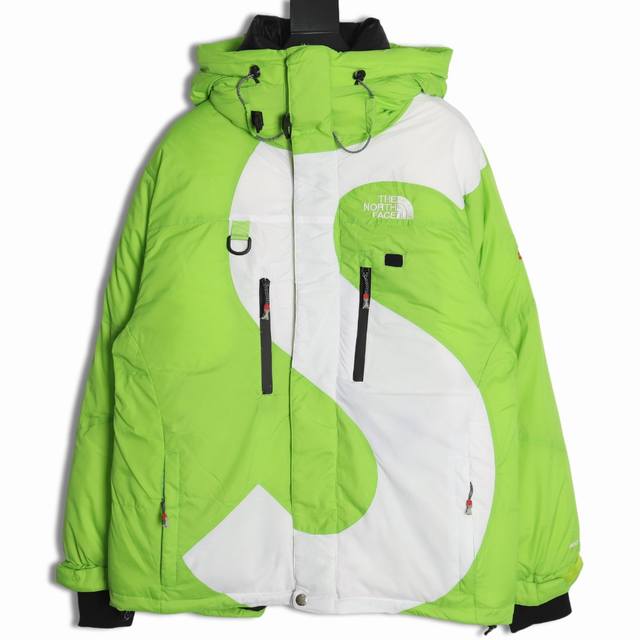 The North Face X Supreme 北面sup 大s联名喜马拉雅巅峰羽绒服 灭世800蓬神级单品 全幅对位拼接缝制工艺 常规的1.5倍90绒填充