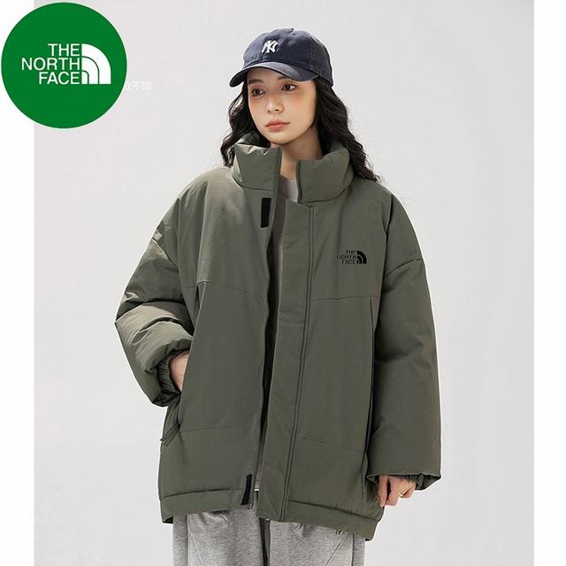 上新 The North Face 北面 2024冬季新款立领面包服 情侣棉服手塞棉棉服 Ins爆火款式，经典面包服小红书男女同款情侣款。 宽松版型性价比非常高