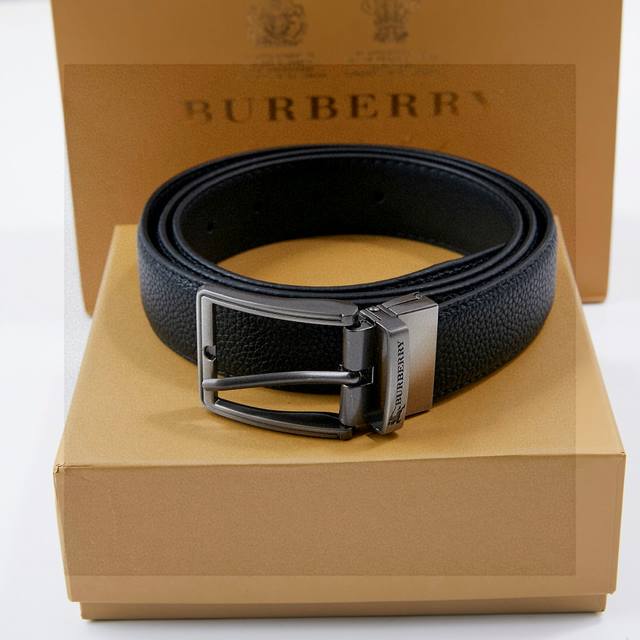 礼物首选 官网专柜同款巴宝莉burberry 针扣皮带 真的帅到尖叫 这款扣头可旋转、皮带可以双面用，可以驾驭不同风格 ，让你可商务、可休闲！无论送礼还是自用都