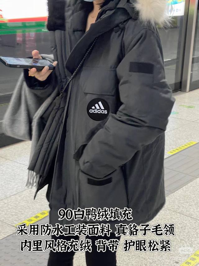 90白鸭绒阿迪达斯adidas中长款羽绒服派克服内里分层设计男女同款羽绒服派克服 重要的事情说一百遍这是90白鸭绒非市场垃圾版本我家只做高端品质硬货！实体品质！