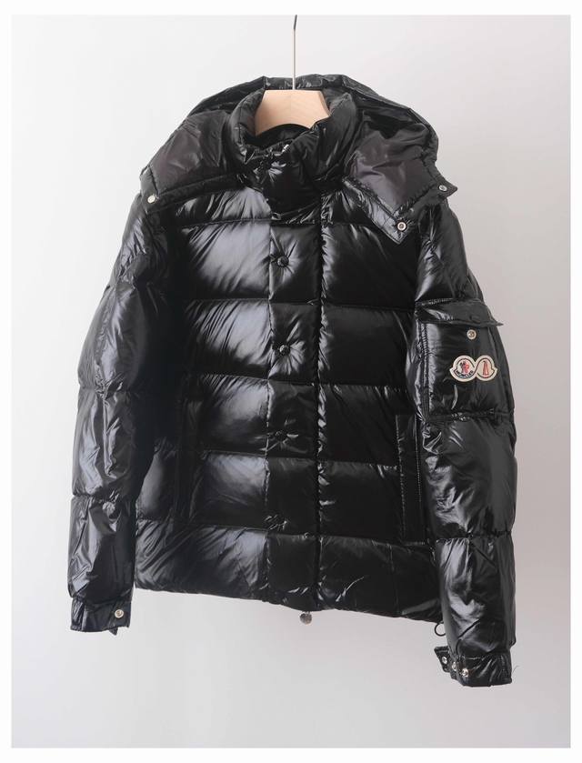 Moncler* 蒙口70周年双标限定款羽绒服外套 男女同款 新元素双年moncler蒙口黑标系列 法国m档案馆典藏款 超高端maya系列 情侣款连帽保暖羽绒服