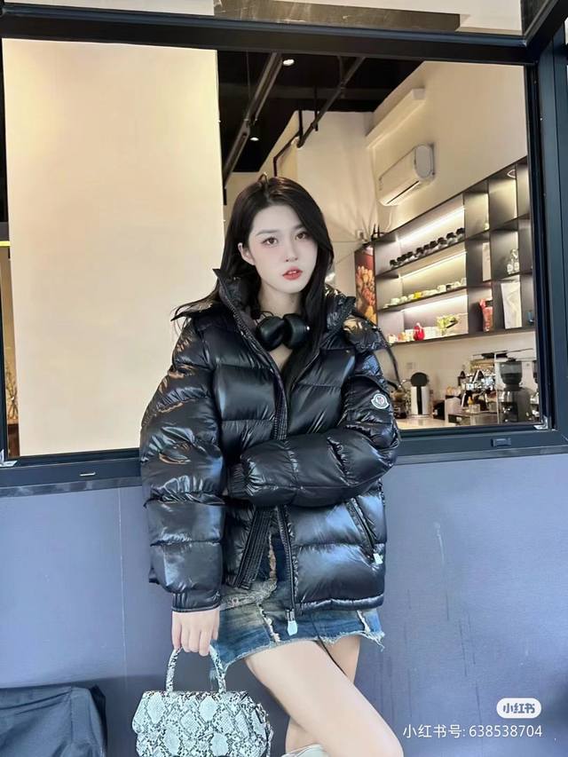 供 顶级版本带芯片随意对比 Moncler Maya 蒙口陈奕迅同款玛雅亮面防水小标羽绒服-顶级版本 帽子可拆卸 标配专柜同款帆布手提袋 退货遗失默认-5 15