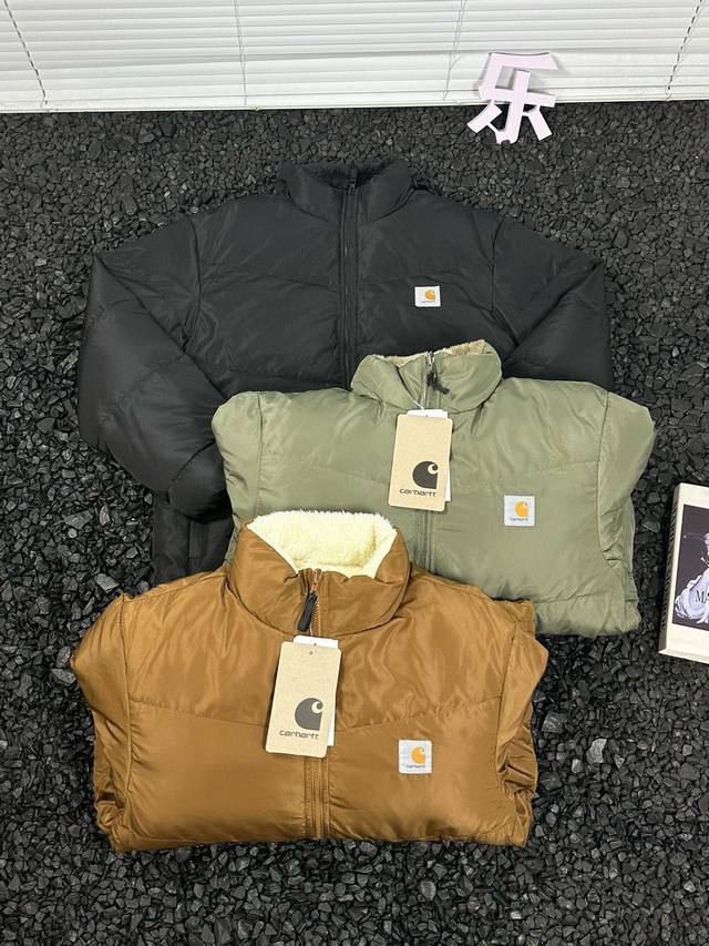 卡哈特 Carhartt Wip 秋冬系列双面穿立领加厚羊羔毛保暖刺绣羽绒服 - 羊羔毛羽绒服双结合，等于同时购入两件衣服！ 定制防水尼龙只紧致格面料 定制辅料