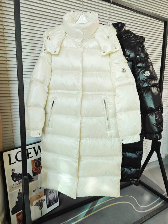 白色 ，加厚款，2024冬季moncler 蒙口长款maire冬季保暖神器 Moncler Cavettaz长款羽绒服 北方冬季必备的保暖神器只有在夏季买得到的