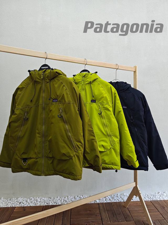 Patagonia巴塔哥尼亚户外防水石墨烯加热羽绒棉服，户外之王露营必备 填充物采用500G精梳羽绒棉。超保暖厚实！内胆采用高科技石墨烯材料，可自动加热，保暖效