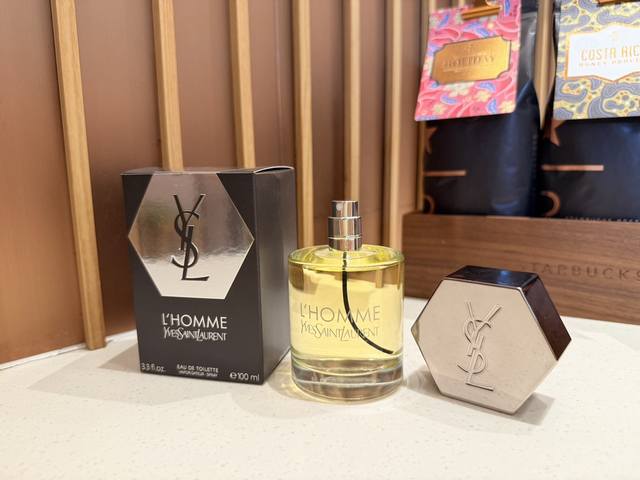 上新！ ，配专柜手袋！专柜版 圣罗兰天之骄子。规格：100Ml。Ysl Yves Saint Laurent L'Homme, 2006 调香师：Anne Fl