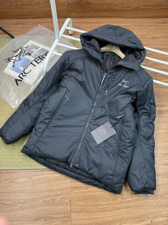 Arcteryx 始祖鸟 Nuclei Sv羽绒服，始祖鸟nuclei超级plus版本，羽绒服 棉衣保暖外套180G M2的克重+Continuous长纤维的蓬