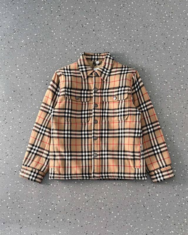 Burberry 巴宝莉 24Ss Vintage格纹羊羔毛棉服外套 原版开发 官网同步 经典棉服外套原版购入开发 全部细节一致 投入工作大 面料采用定织81%