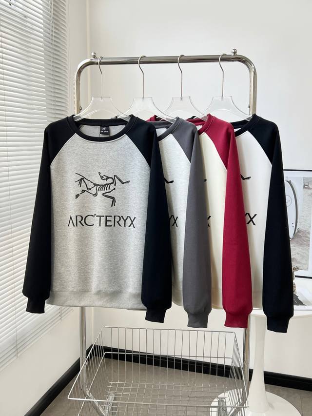 加绒 Arcteryx 始祖鸟撞色拼接设计胸前大logo情侣款圆领卫衣，四色可选，上身帅气百搭不挑人休闲运动均可驾驭，经典永不过时v衣橱必备百搭单品；闭眼入的百