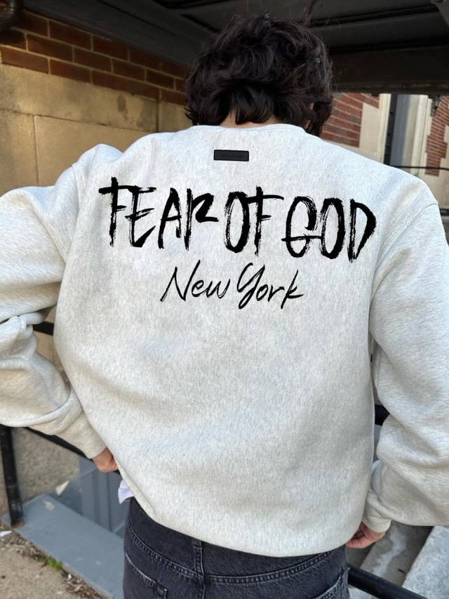 Fog Fear Of God Essentials纽约限定重磅高街加绒圆领卫衣 情侣款 顶级复刻，原版原包装，不惧battle，实力口碑硬货，Zp开模定织定染