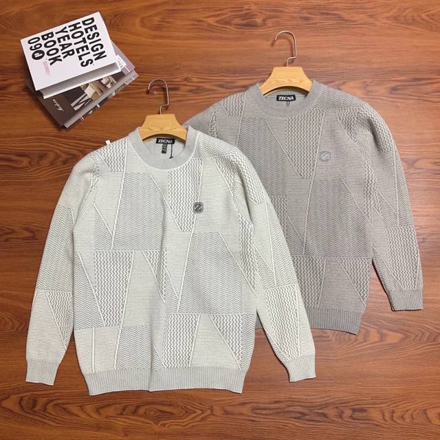 颜色：杏色 灰色 尺码：M L Xl 2Xl 3Xl 轻熟风范！简约百搭！ Ermenegildo Zegna 杰尼亚 新款轻熟系男士毛衣！不规则电脑几何提花设