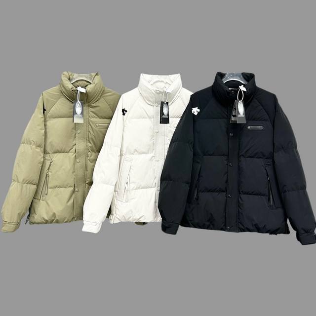 Descente 迪桑特 光转热能 秋冬滑雪面包廓型立领运动羽绒服情侣款 -自带导热性能，保暖效果超级好。男女情侣同款，全新ski Style户外系列短款羽绒服