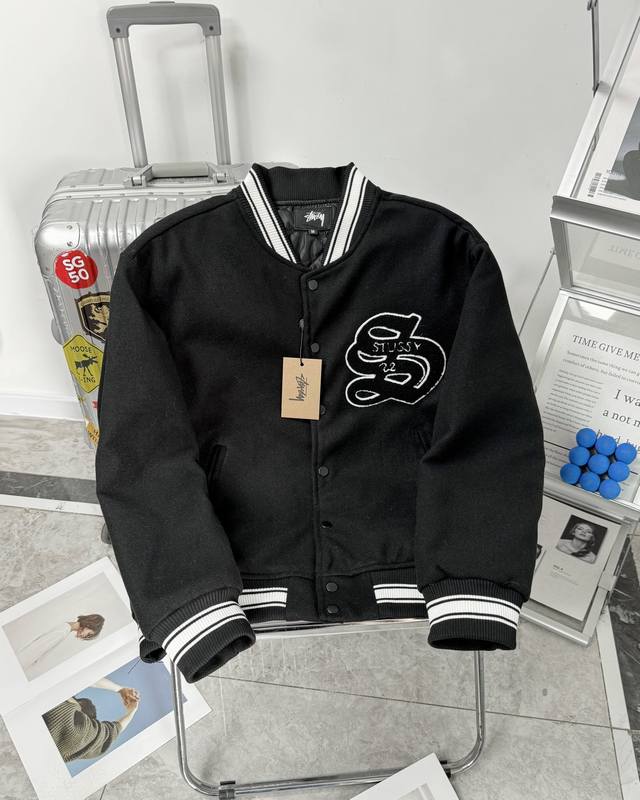 加棉stussy Fw24 Casentino Wool Varsity Jacket 斯图西大s刺绣字母加棉棒球服夹克外套 街头潮流stussy始于海滩文化，