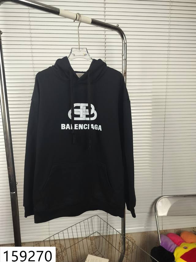 加绒款+10 Balenciaga巴黎世家经典款全棉加厚320G休闲套头连帽帽衫卫衣 扫码芯片过验版本 159270 包含得物防伪卡 全套包装 高品质 下单即得