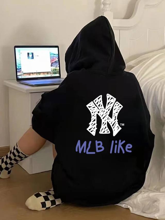 Mlb Yankees-Ny 水墨like秋季纯棉连帽卫衣 甄选新疆长绒棉纯棉面料 柔软舒适 超级舒适 手感软糯细腻 高克重 上身充满质感 非常轻便舒适 运动宽