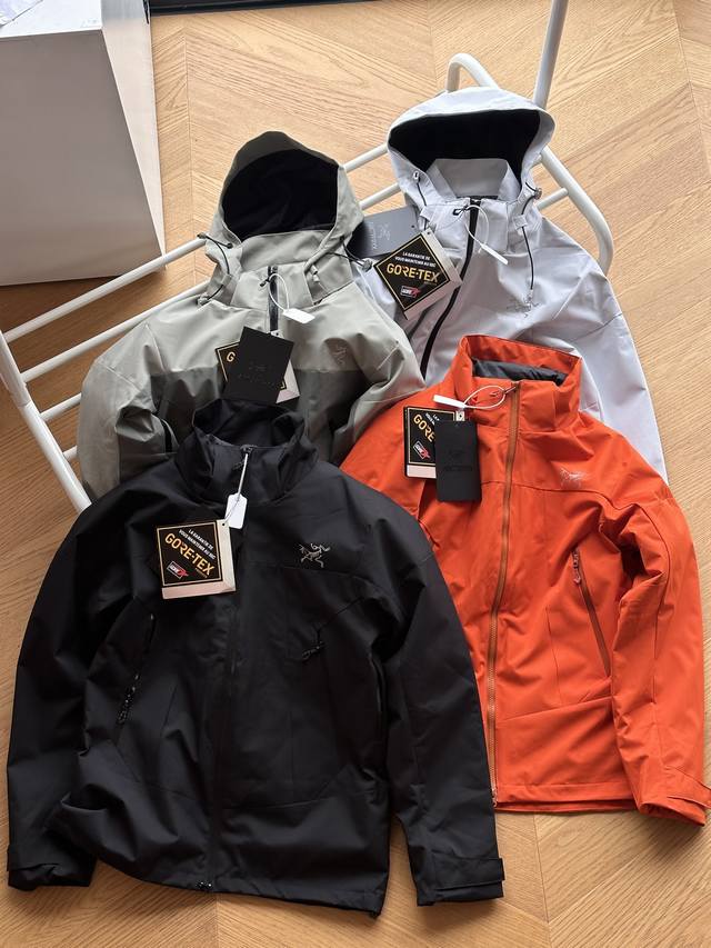 供 叽叽叽 Sawyer Hoody 24秋冬新款 户外三合一羽绒内胆冲锋衣外套 M 4Xl 尺码偏小 黑色 石灰白 绿色 橙色 高透层压织物gore-Tex防