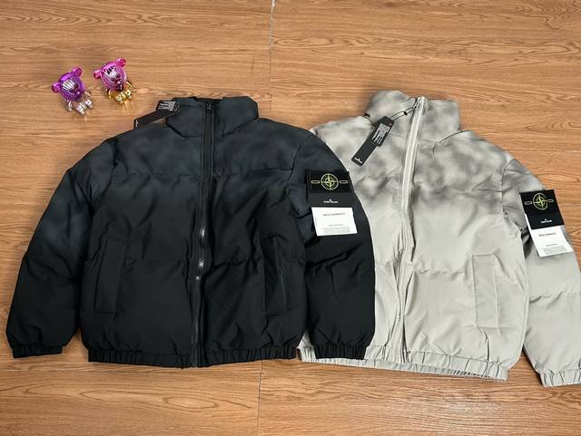 Stone Island 石头岛渐变高街羽绒棉棉服 实拍品质 放心入手 面料采用高品质科技渐变面料设计 防寒升级 高密度面料 加棉加厚 更加保暖 为你防寒保暖