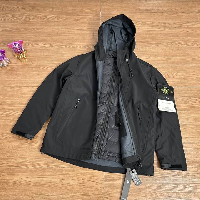 Stone Island 石头岛软壳三合一羽绒内胆机能冲锋衣羽绒服 甄选品质 实拍可见 面料采用高品质优质三防正品软壳冲锋衣面料 可拆卸穿搭 可外套 可羽绒服