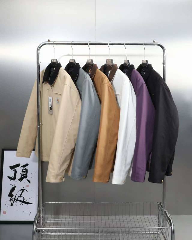 6色市面最高版本 Carharttwip 卡哈特宽松加棉版经典外套棉服 Detroitjacket 底特律双手奉上 各风格玩家都有上身，没有明显的风格限制 新工