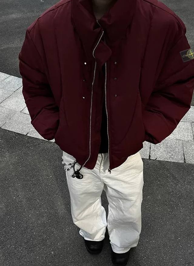 Stone Island 2024Fw 石头岛铆钉朋克风机能棉服 2024年stone Island 冬季新品发布 美式朋克机能短款 复古机车棉服 胸口6颗铆钉