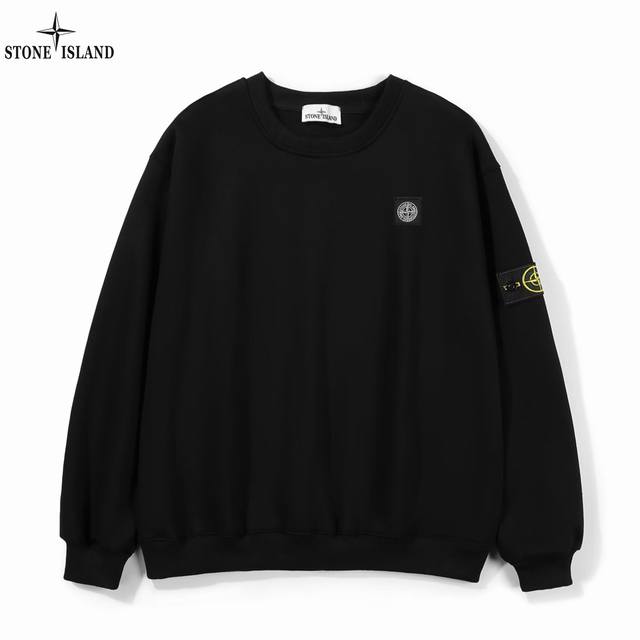 供 Stone Island石头岛简约徽标加绒圆领卫衣 原版宽松版型 秋冬必入 甄选380克纯棉加绒面料 质感厚实 防风保暖 纽扣全部开模 与原版一致 带品牌字