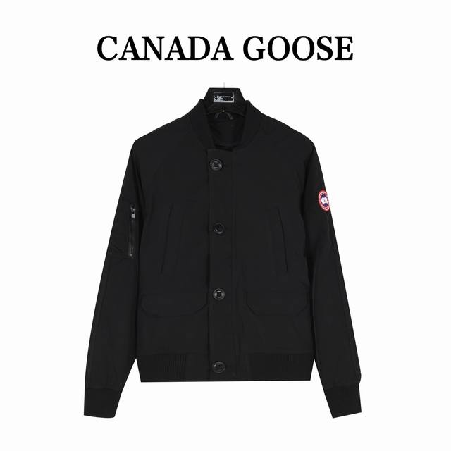 Canada Goose 加拿大鹅 袖子章仔贴饰飞行员夹克外套 清新的少年感穿搭get 加拿大鹅飞行员夹克 如果上班不能太随意，不如添加一点小心机均衡死板职业通