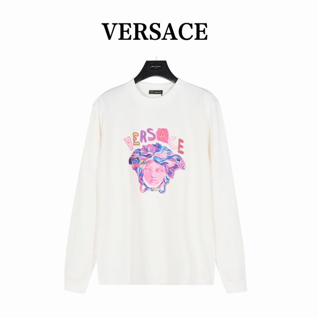 Versace 范思哲 彩绘亮片美杜莎人像长袖 面料采用高克重300G重精梳棉，定制1:1螺纹，面料舒适亲肤无异感， 定染面料，纺织密度高，垂感佳，不易变形，厚